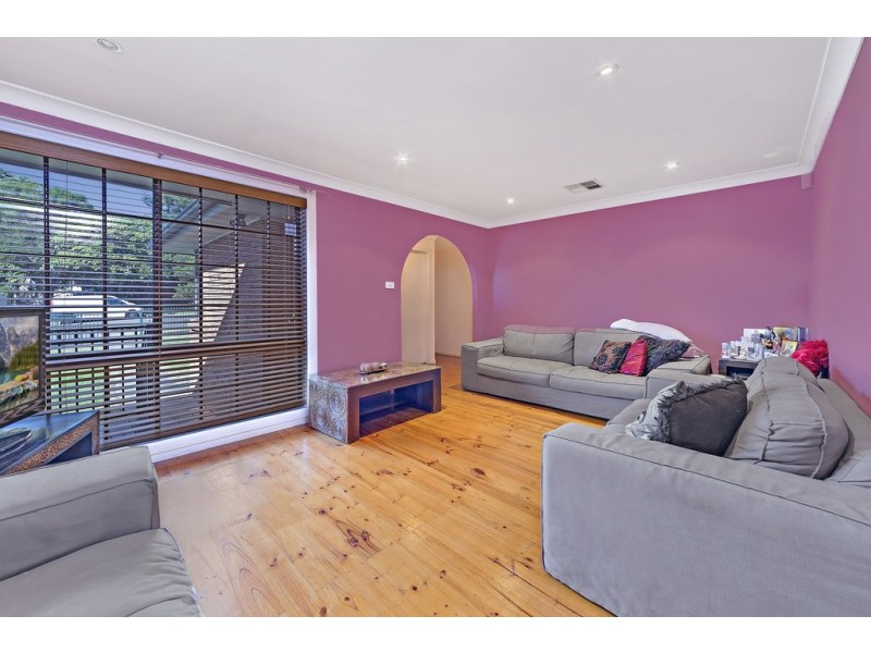1 Pomona Street, Greenacre NSW 2190