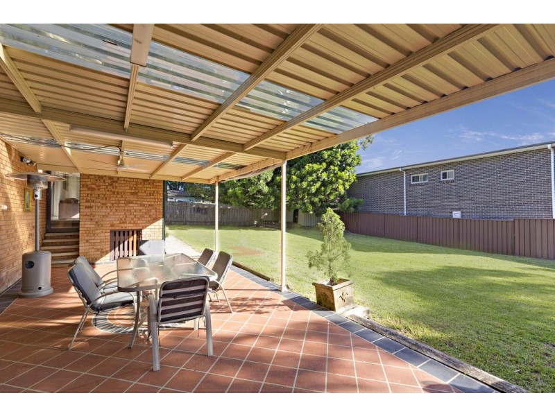 1 Pomona Street, Greenacre NSW 2190