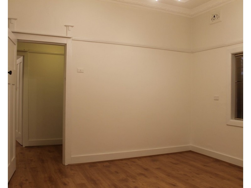 40 Fifth Avenue, Campsie NSW 2194