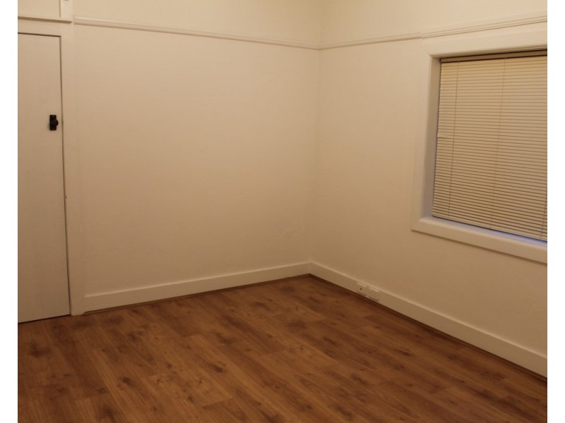 40 Fifth Avenue, Campsie NSW 2194