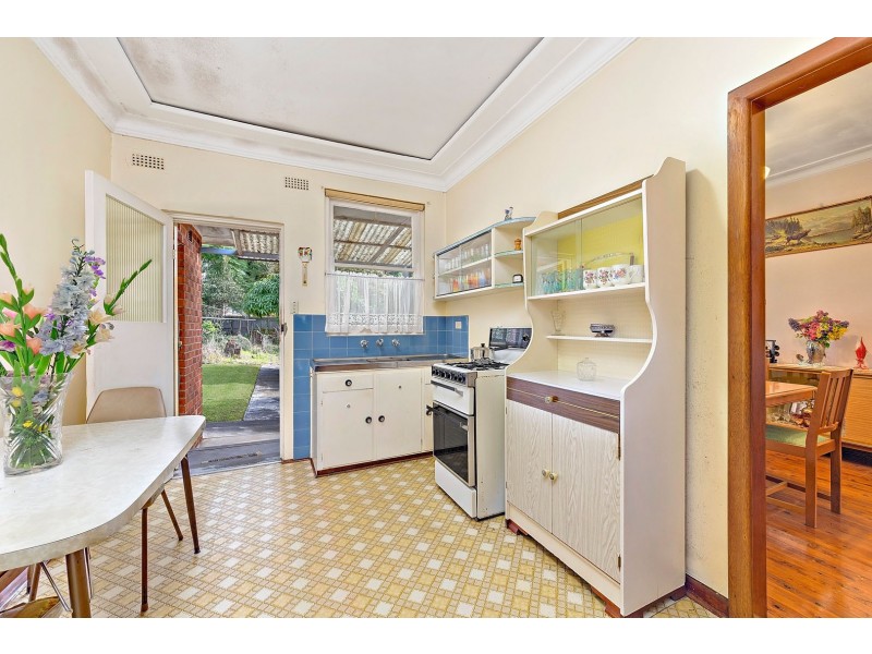 6 Highbury Street, Croydon NSW 2132