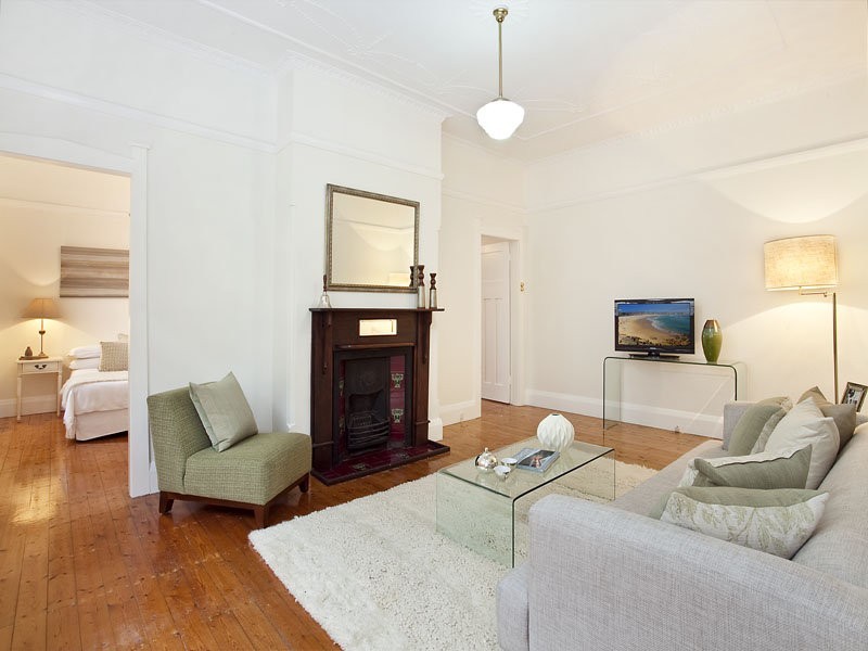 27 Lea Avenue, Russell Lea NSW 2046