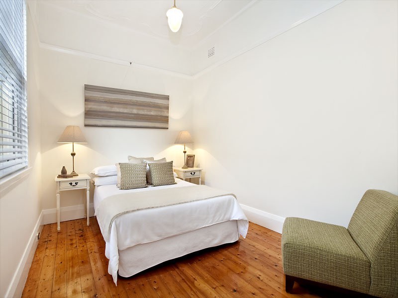 27 Lea Avenue, Russell Lea NSW 2046