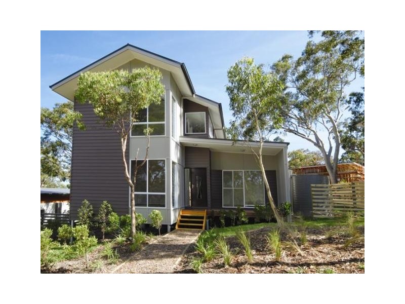 136 Jetty Point Drive, Murrays Beach NSW 2281