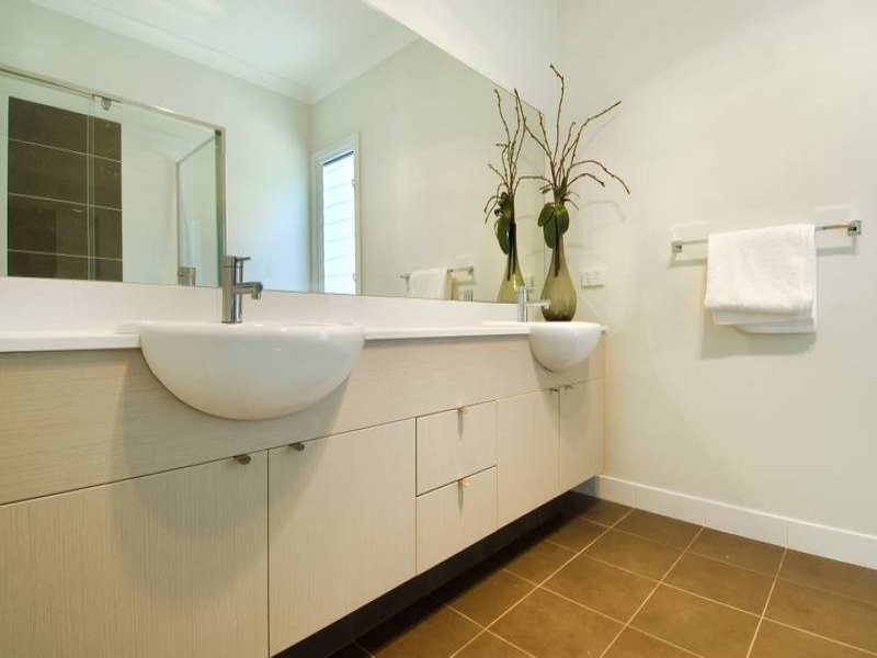 132 Jetty Point Drive, Murrays Beach NSW 2281