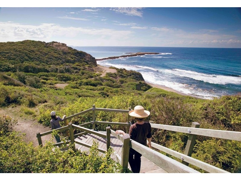 * Apple Gum Way, Murrays Beach NSW 2281