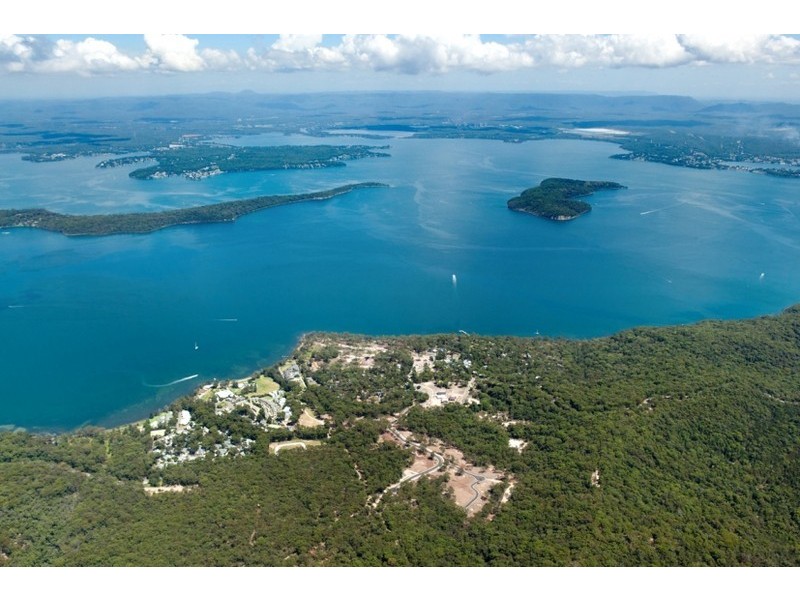 * Seagrass Row, Murrays Beach NSW 2281