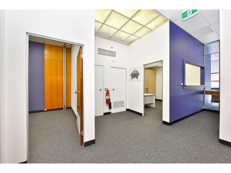 111 Anzac Parade, Kensington NSW 2033