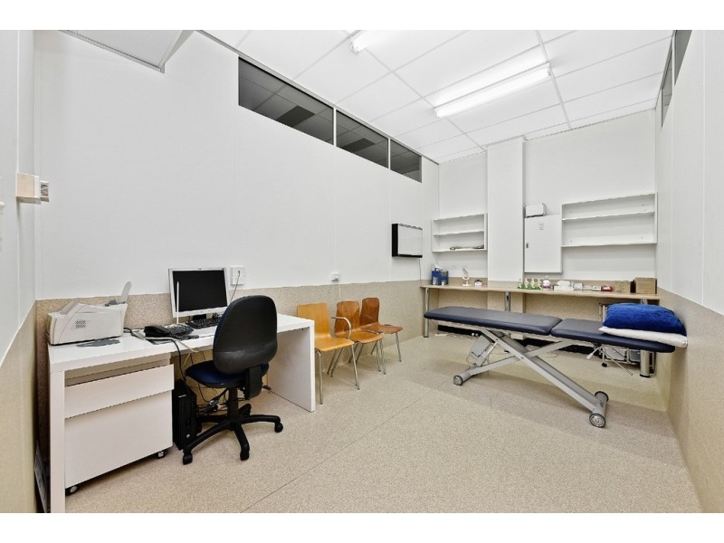 111 Anzac Parade, Kensington NSW 2033