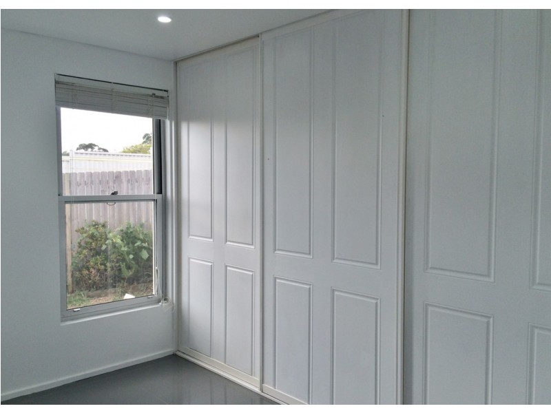 Granny Flat 10 Burke Street, Chifley NSW 2036