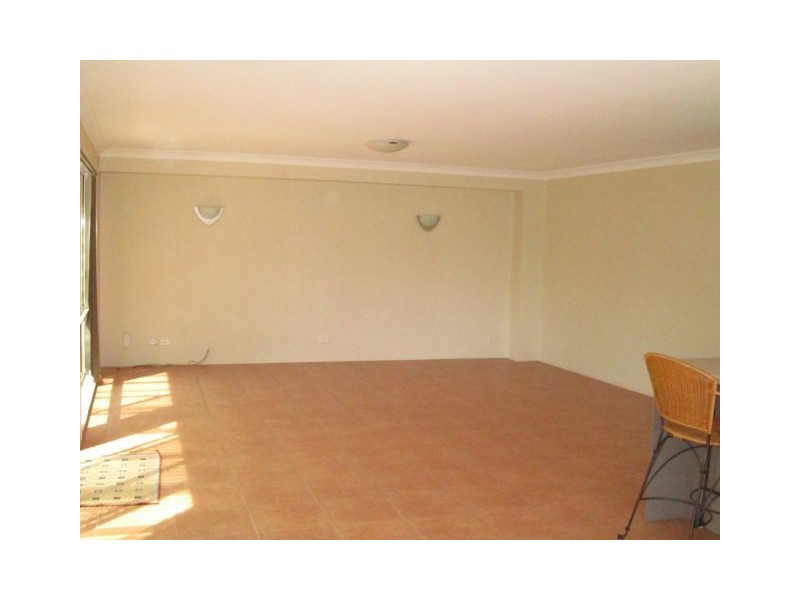 19 Lasseter Avenue, Chifley NSW 2036