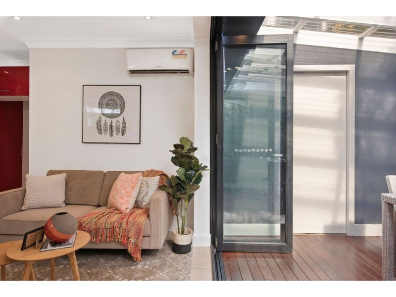 76B Lenthall Street, Kensington NSW 2033