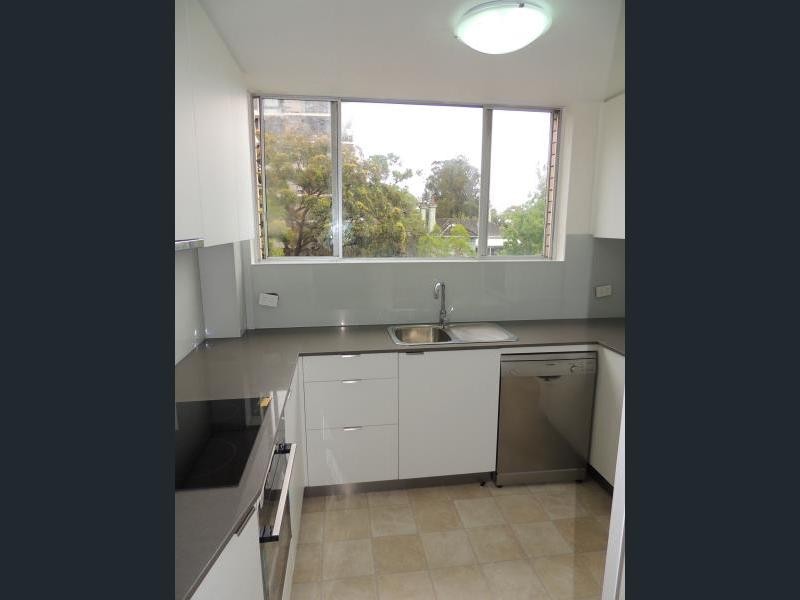 10/54 Penkivil Street, Bondi NSW 2026