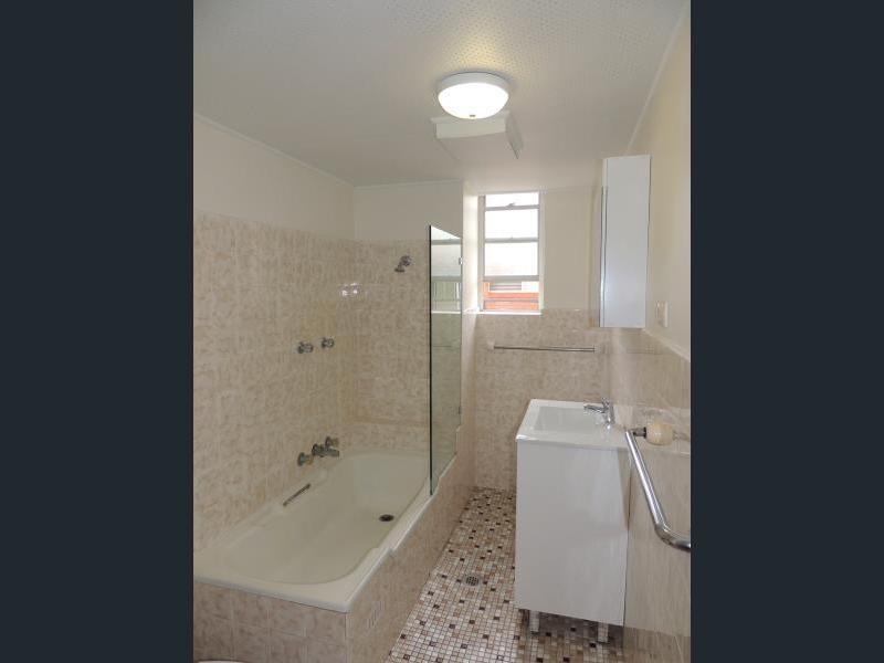 10/54 Penkivil Street, Bondi NSW 2026