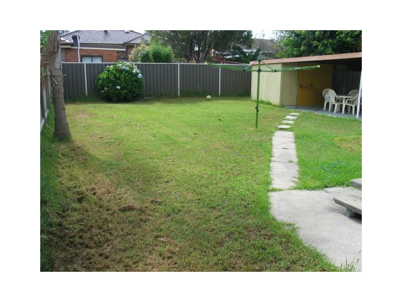 81 Mawson Parade, Chifley NSW 2036