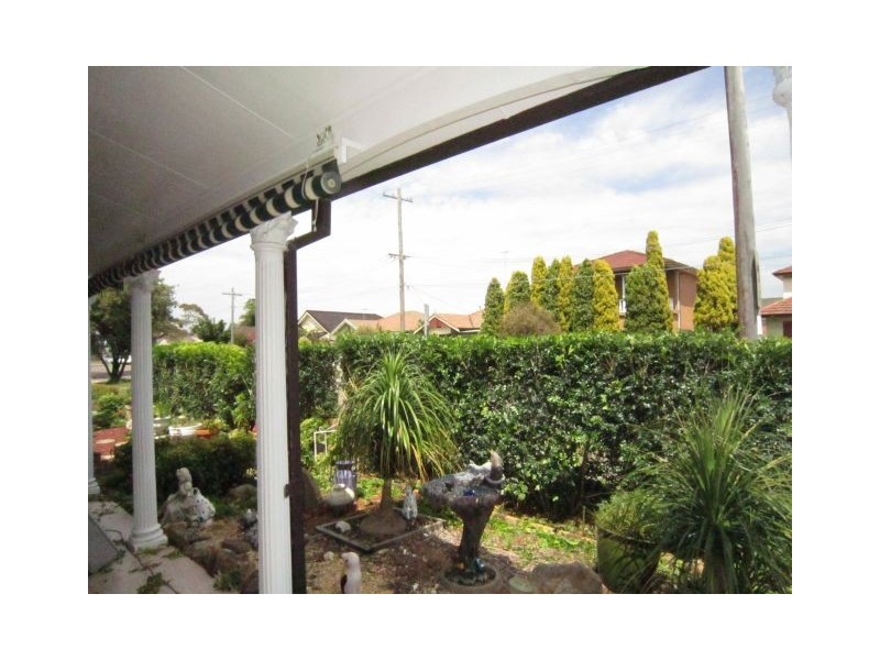 Villa 3/57 Russell Avenue (CNR Napolean St), Dolls Point NSW 2219