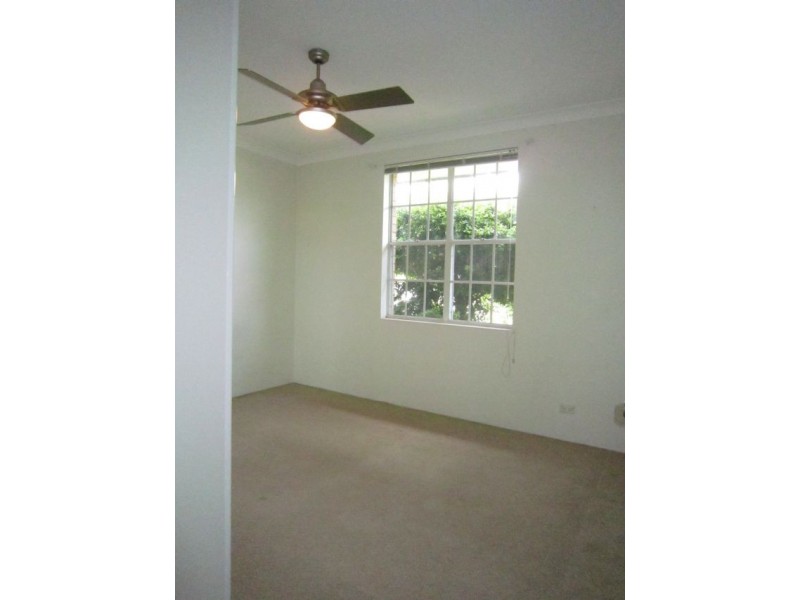 Villa 3/57 Russell Avenue (CNR Napolean St), Dolls Point NSW 2219