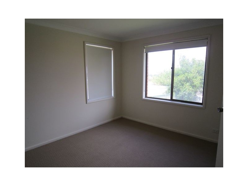 52 Lasseter Avenue, Chifley NSW 2036