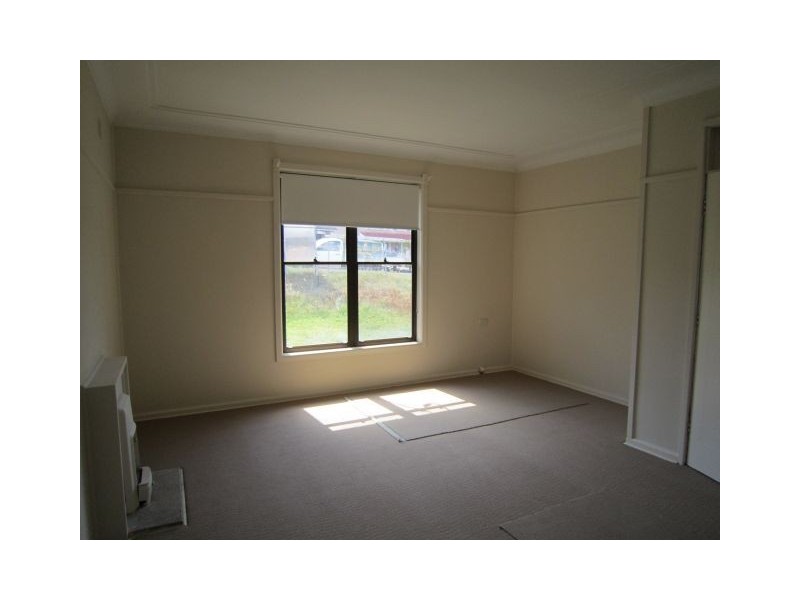 52 Lasseter Avenue, Chifley NSW 2036