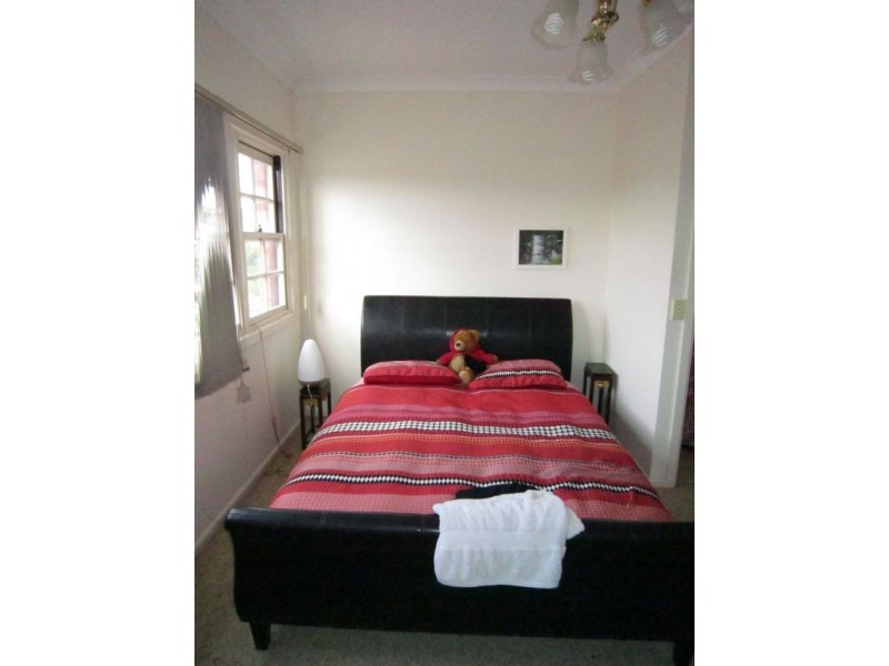 - Holmes Street, Maroubra NSW 2035