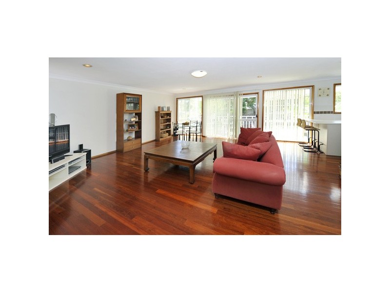 19 Mawson Parade, Chifley NSW 2036