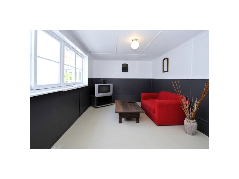 19 Mawson Parade, Chifley NSW 2036