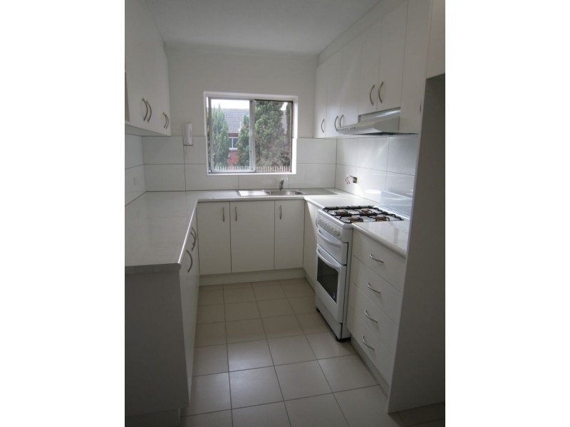 10/1A  Mascot Drive, Eastlakes NSW 2018