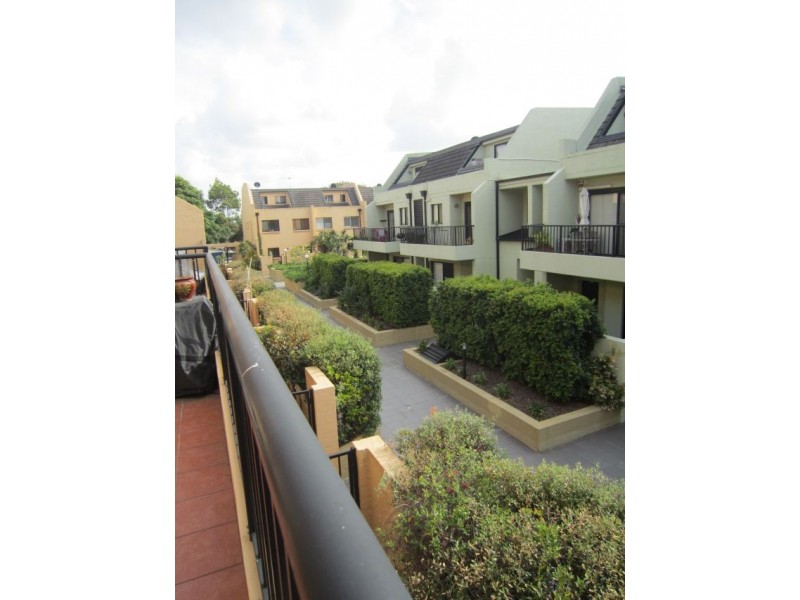 26/73 Banksia Street, Botany NSW 2019