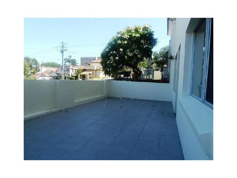 2/11 Clyde Street, North Bondi NSW 2026