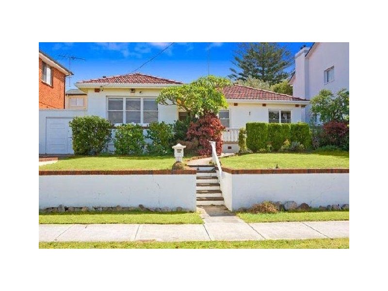 8 Gregory Street, South Coogee NSW 2034