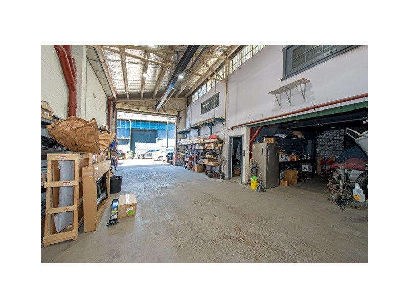 4/8-10 BURROWS ROAD, St Peters NSW 2044