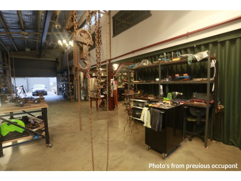 4/8-10 BURROWS ROAD, St Peters NSW 2044