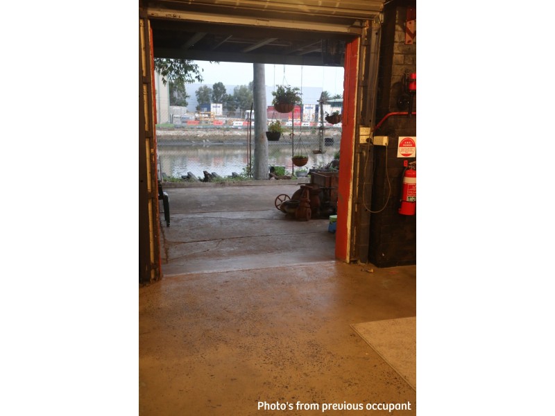 4/8-10 BURROWS ROAD, St Peters NSW 2044