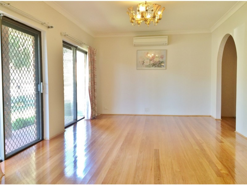 30 Gibson Place, Chifley NSW 2036