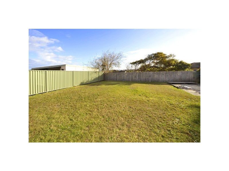 52 Lasseter Avenue, Chifley NSW 2036