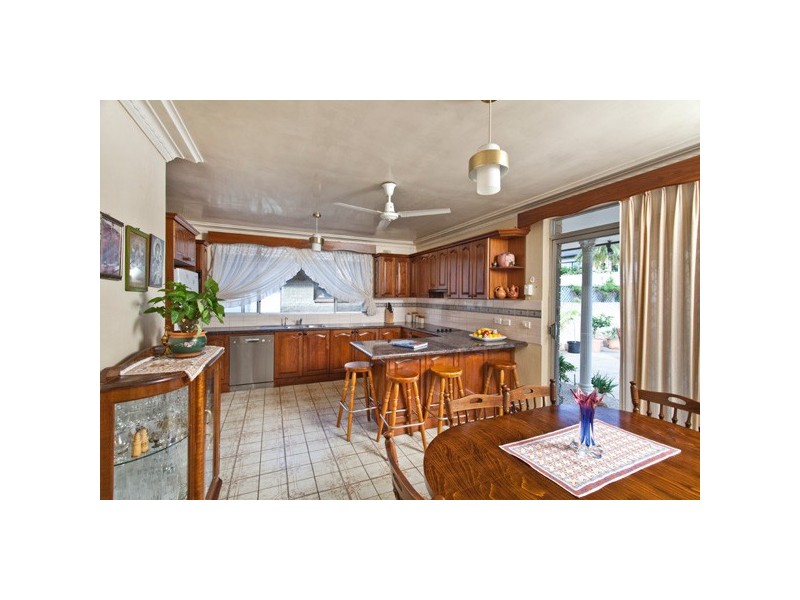 77 Moverly Road, South Coogee NSW 2034