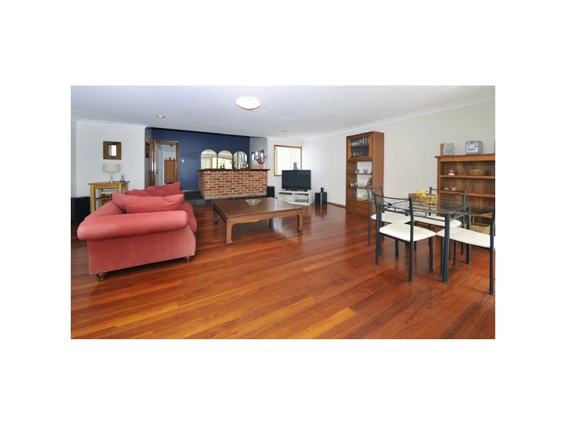19 Mawson Parade, Chifley NSW 2036