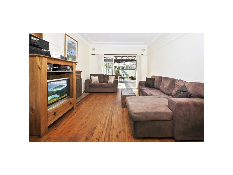 1 Wills Avenue, Chifley NSW 2036