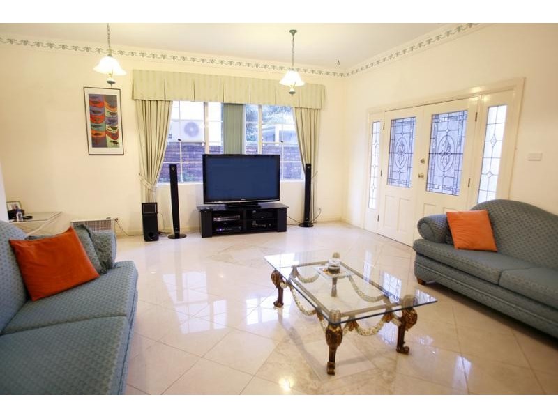 23 Carnegie Circuit, Chifley NSW 2036