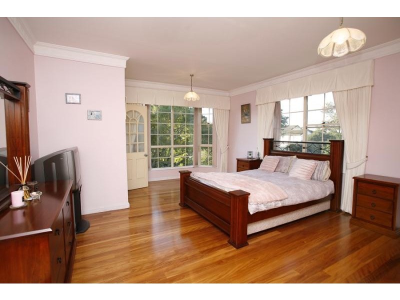 23 Carnegie Circuit, Chifley NSW 2036