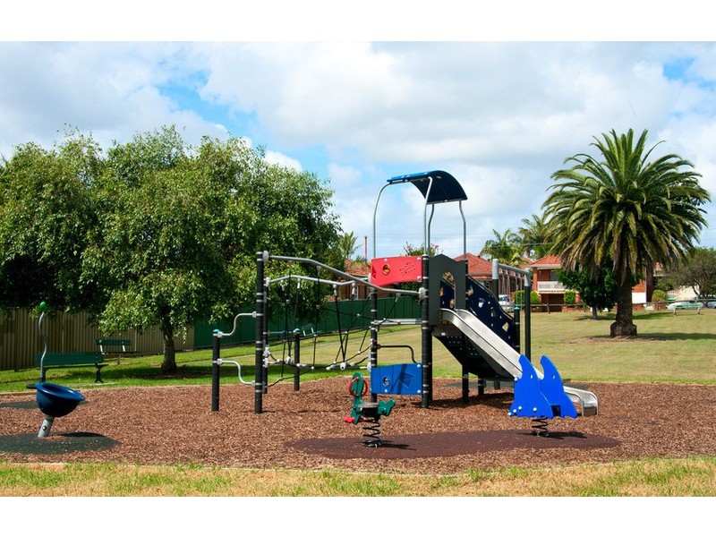 9  Marx Avenue, Beverley Park NSW 2217