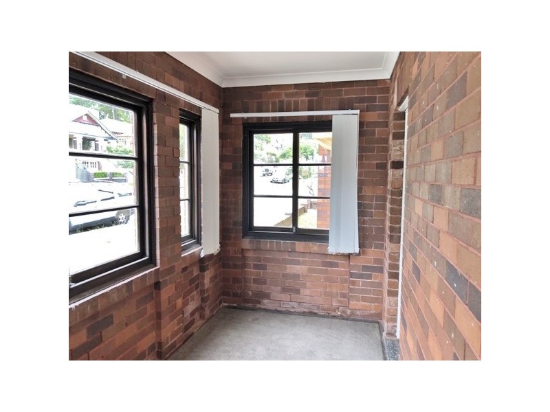 2/18 Day Avenue, Kensington NSW 2033