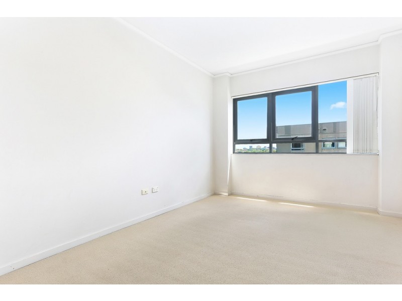 706/1 Bruce Bennetts Place, Maroubra NSW 2035