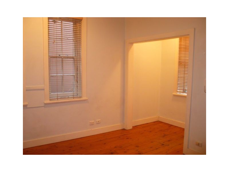 2/10 Hughes Street, Potts Point NSW 2011