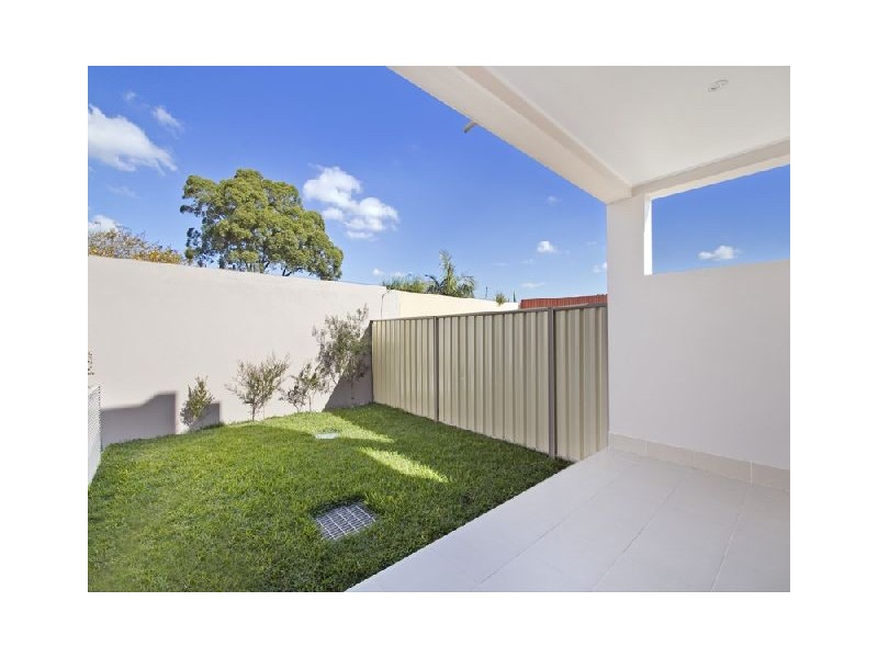 41 Universal Street, Eastlakes NSW 2018