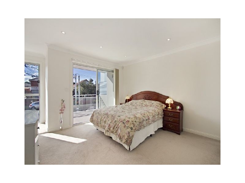 41 Universal Street, Eastlakes NSW 2018