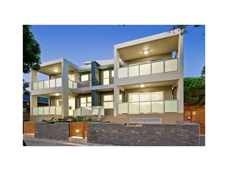 2/18-20 Houston Road, Kensington NSW 2033