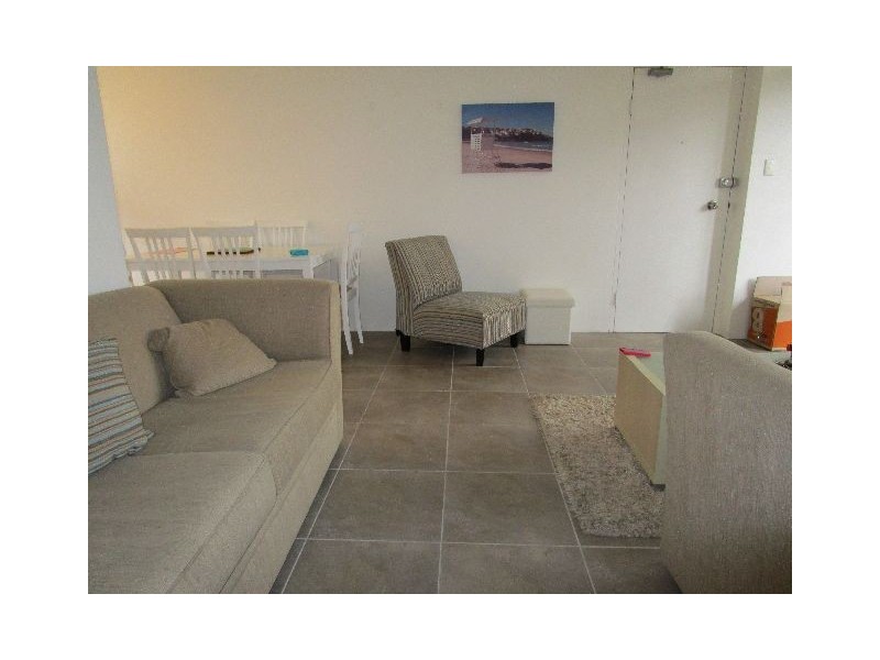 1/49-51 Universal Street, Eastlakes NSW 2018