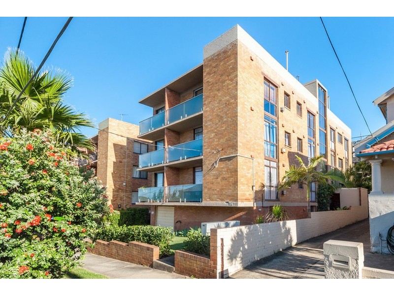 2/14 Bona Vista, Avenue, Maroubra NSW 2035