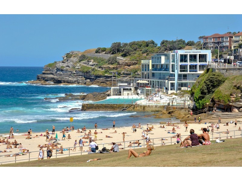 2/44 Beach Road, Bondi Beach NSW 2026